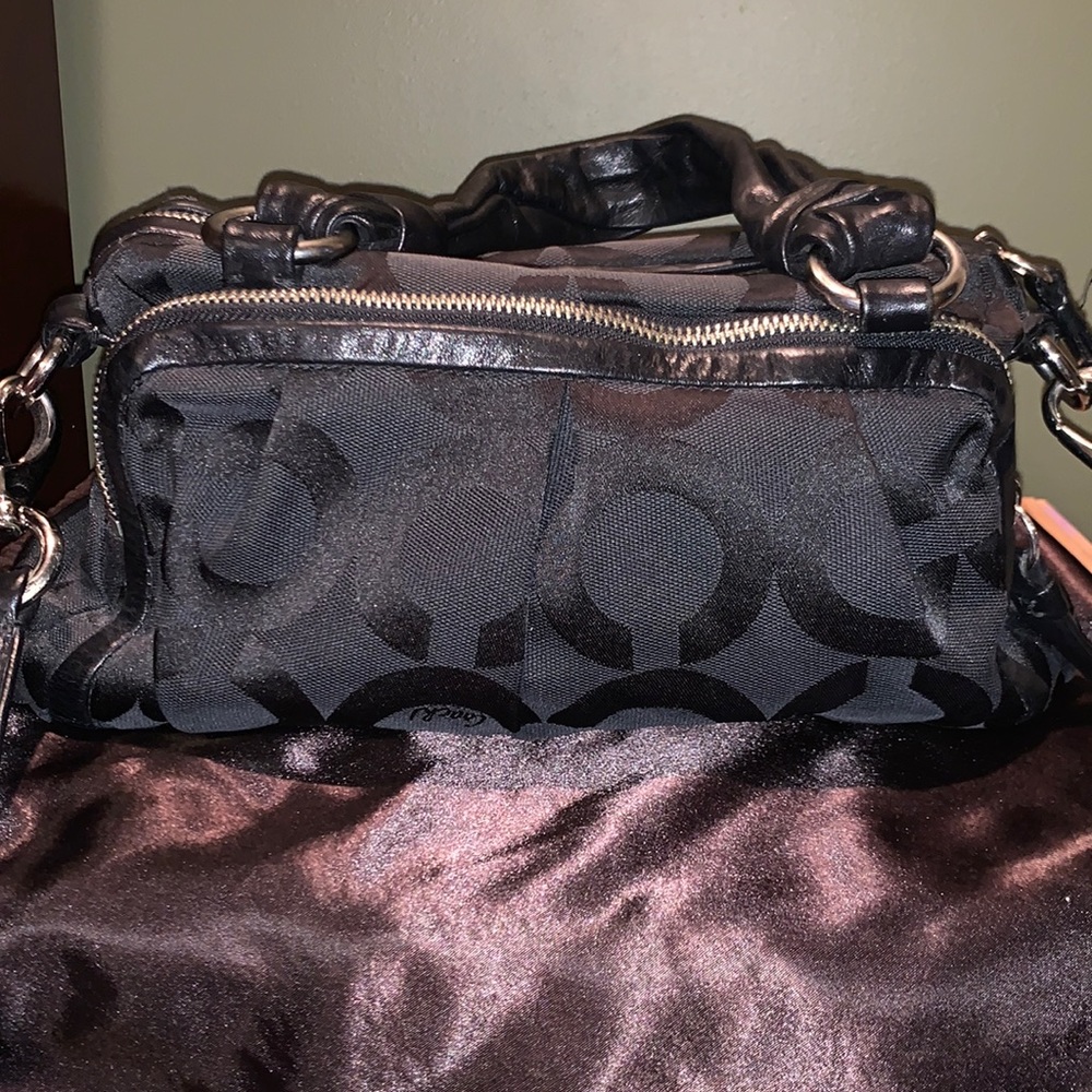 Coach shoulder bag